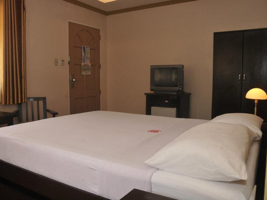Suzuki Beach Hotel اولونجابو المظهر الخارجي الصورة